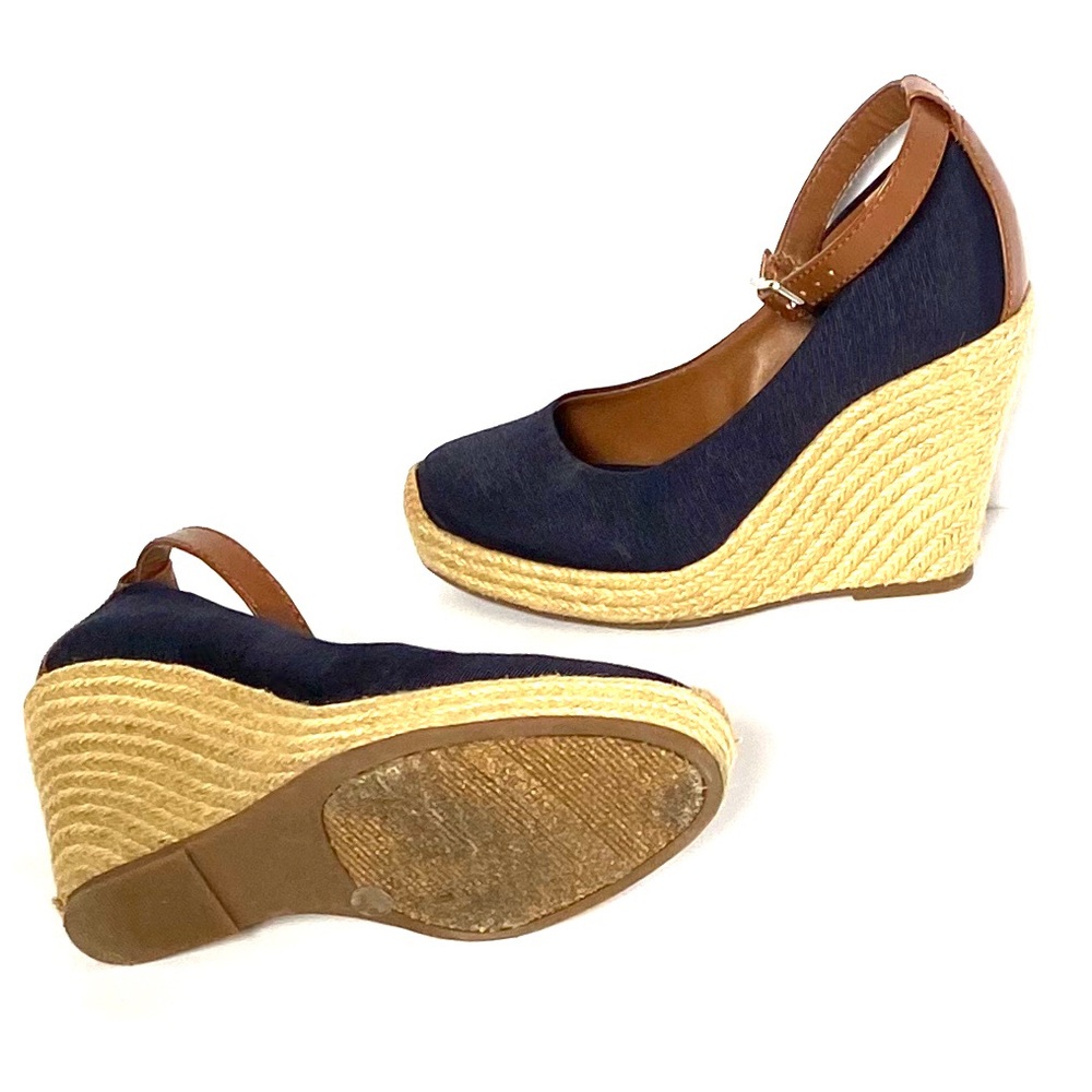 🖤BCBGeneration Canvas Wedges - Picture 5 of 11